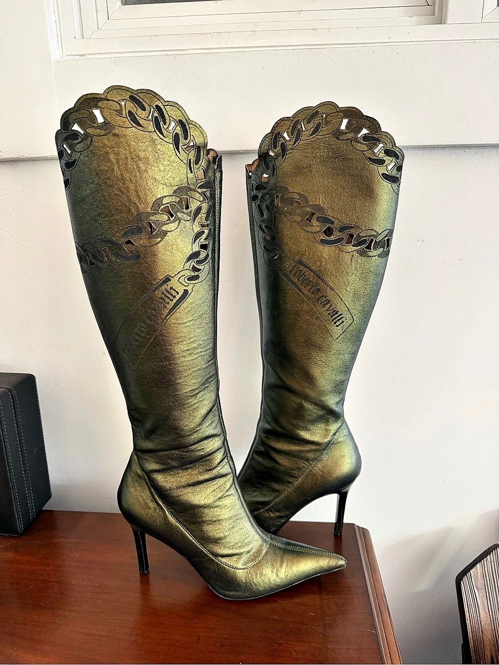 Roberto Cavalli Metallic Green & Gold Heels US 7.5
